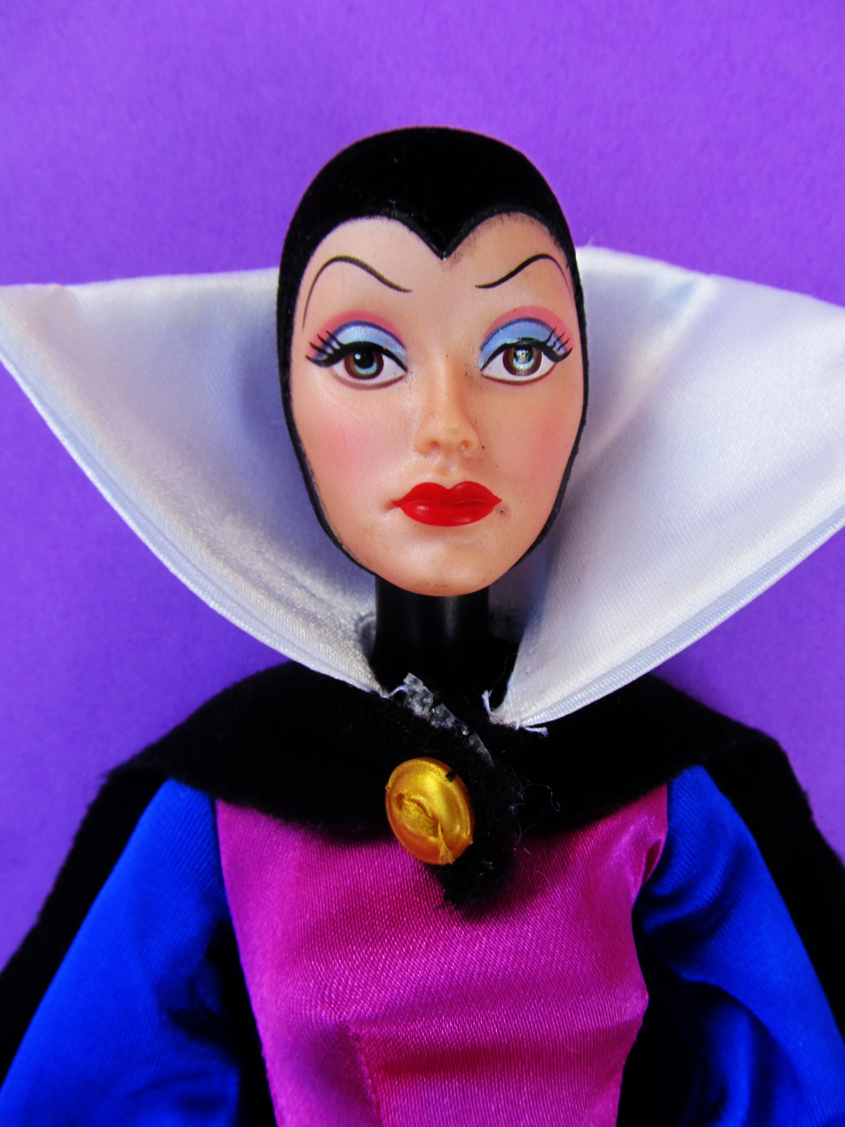 Disney Villain Classics Signature Doll Wicked Queen From 1937 Snow White Bdj33 Mattel 2013 