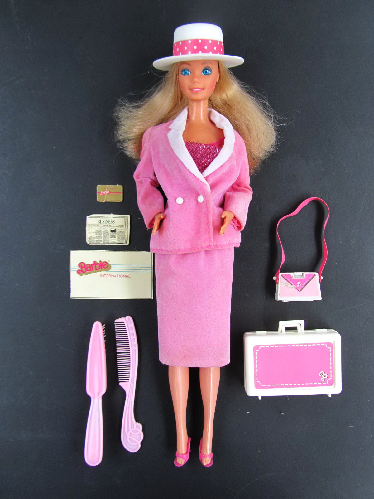 focus Revolutionair halfgeleider day-to-night-barbie-1984 fashiondollsnmore.com vintage doll
